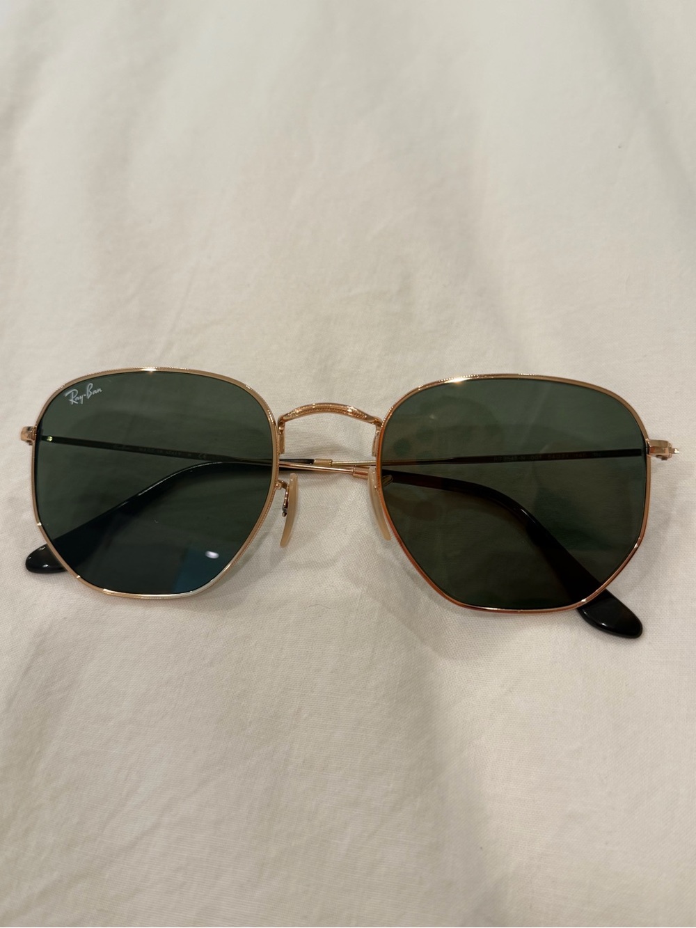 Ray-Ban Gold Frame with Green Lenses Men's Sunglasses